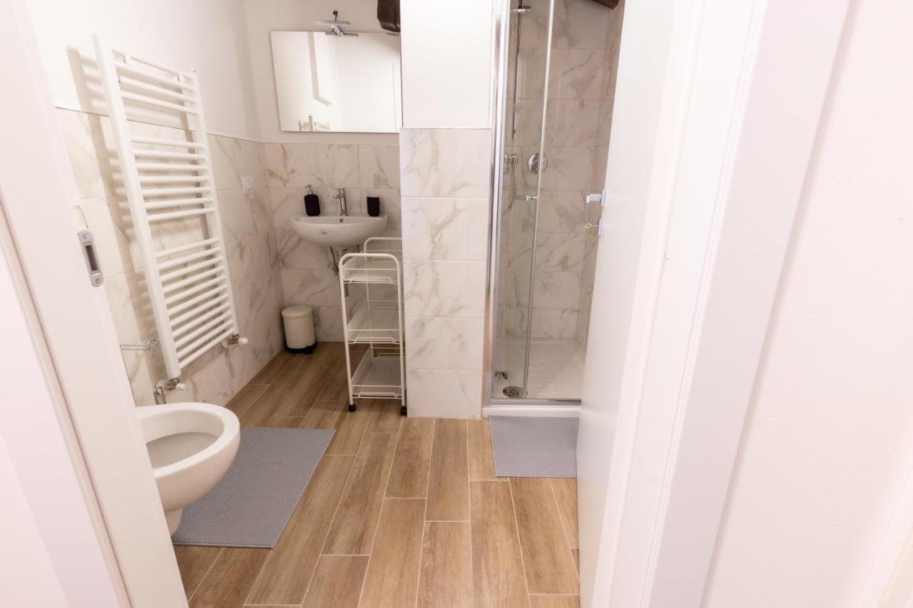 Cavour Florence Apartment Buitenkant foto