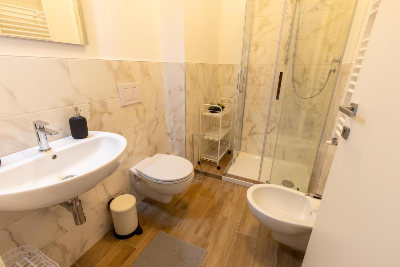 Cavour Florence Apartment Buitenkant foto